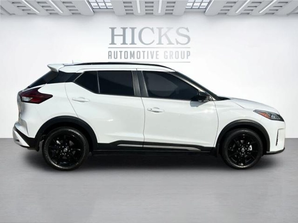 Certified 2024 Nissan Kicks SR SUV