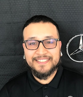 Staff member Johnathan Herrera from ID_1cfc90e6d35d