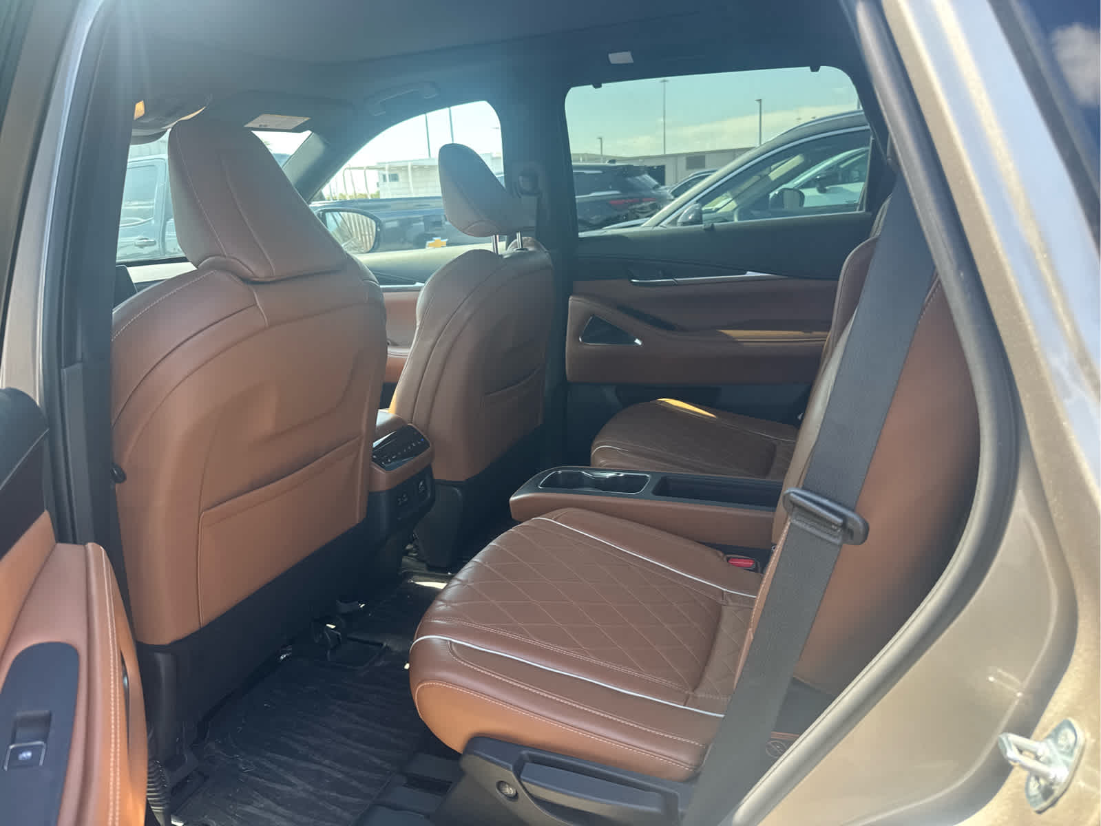 2022 Infiniti QX60 Autograph photo 4