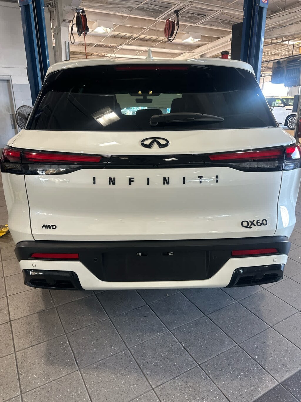 Certified 2025 INFINITI QX60 LUXE SUV