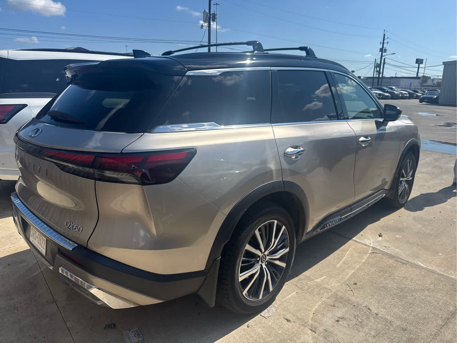 2022 Infiniti QX60 Autograph photo 3