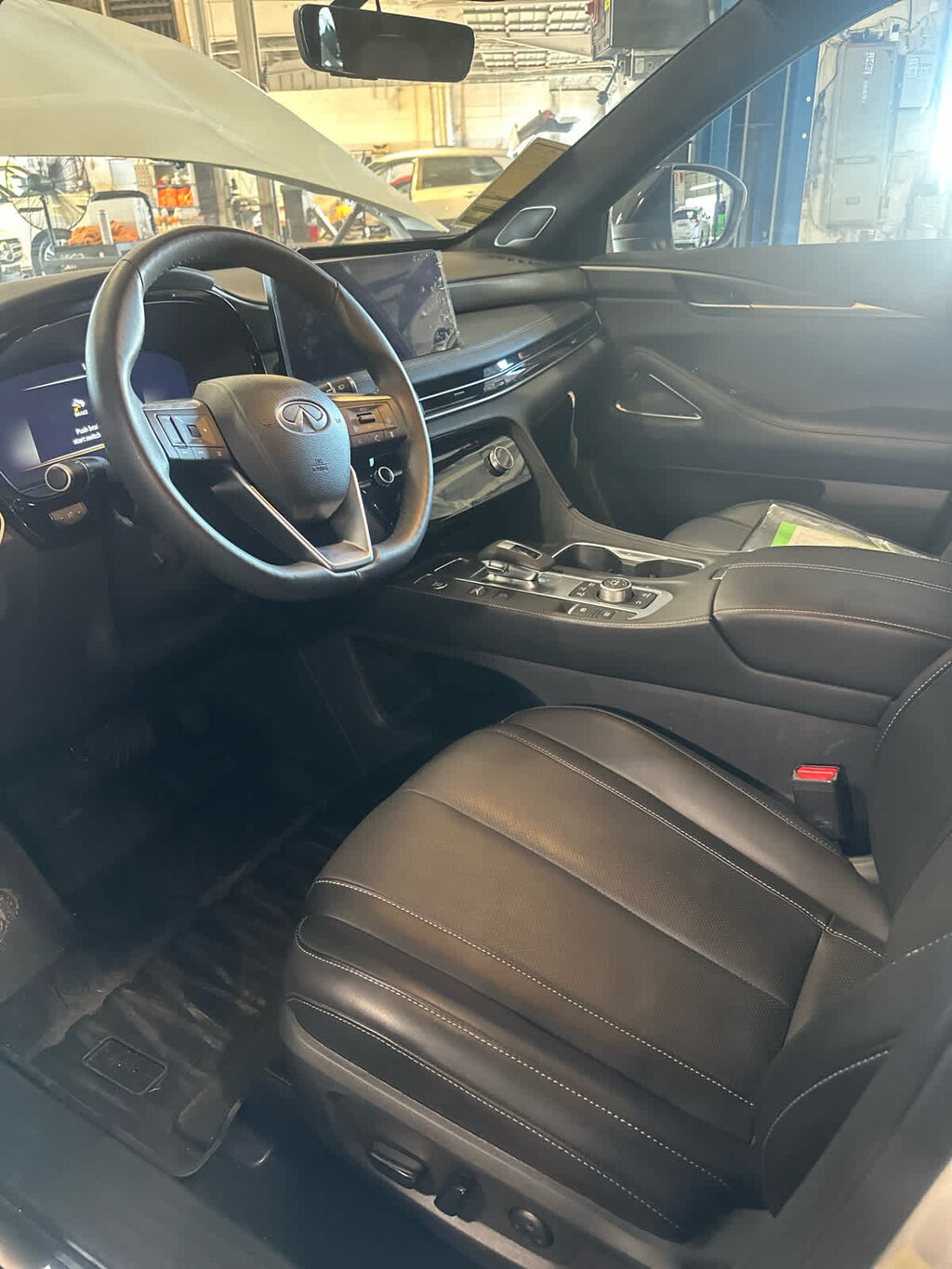 Certified 2025 INFINITI QX60 LUXE SUV