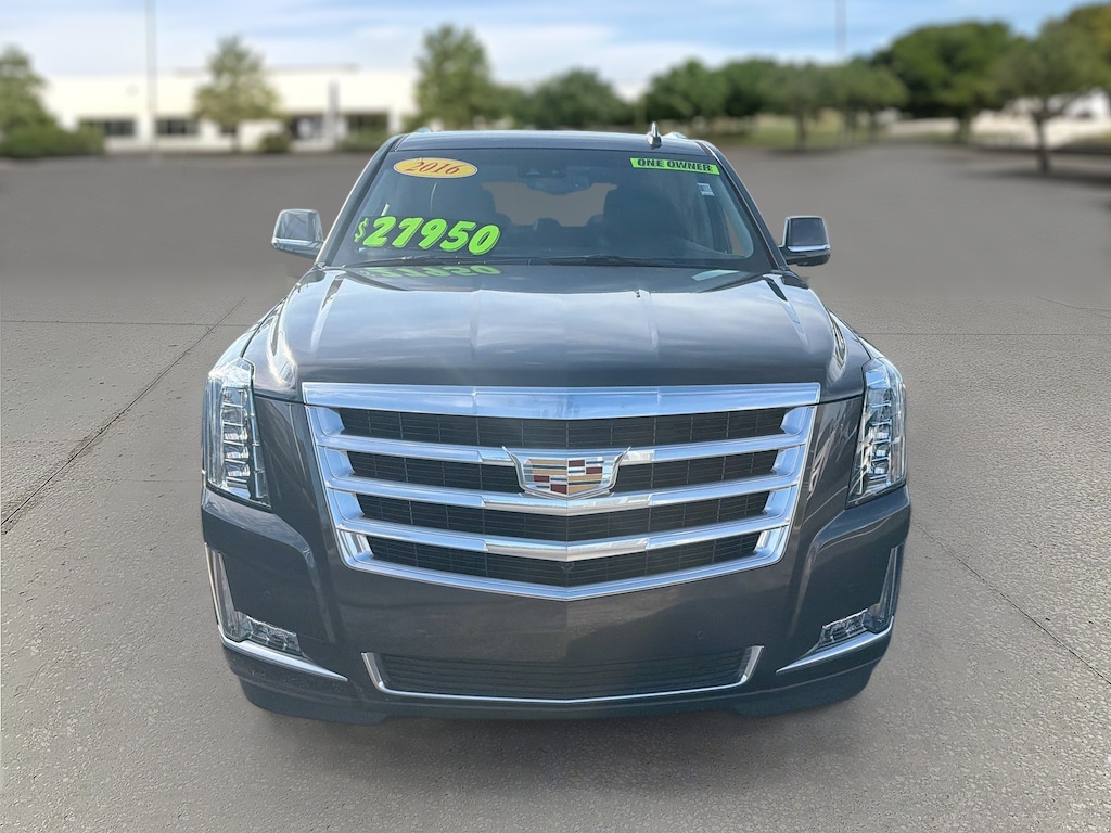 Used 2016 Cadillac Escalade 4WD Luxury Collection