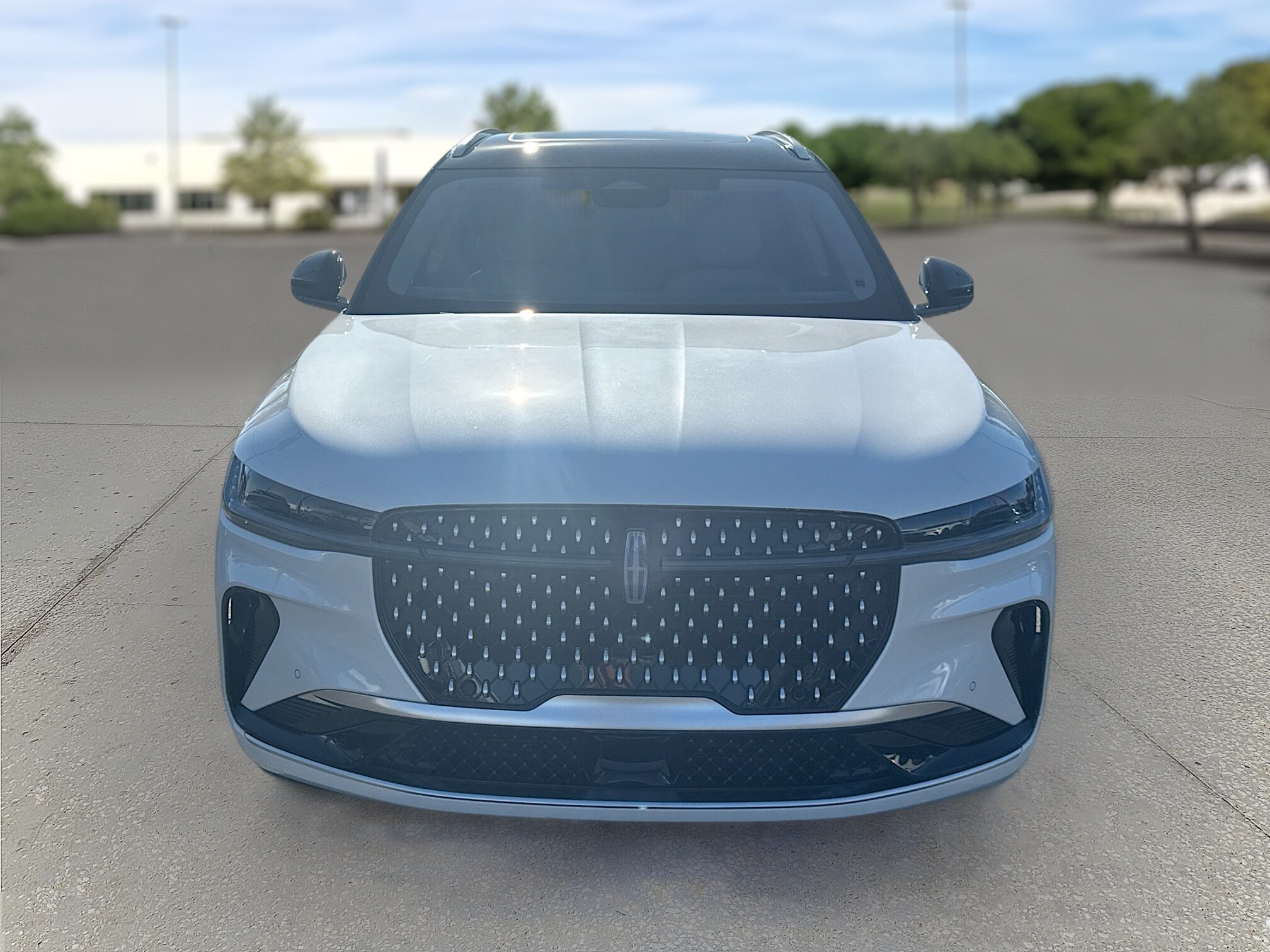 2025 Lincoln Nautilus Reserve photo 2