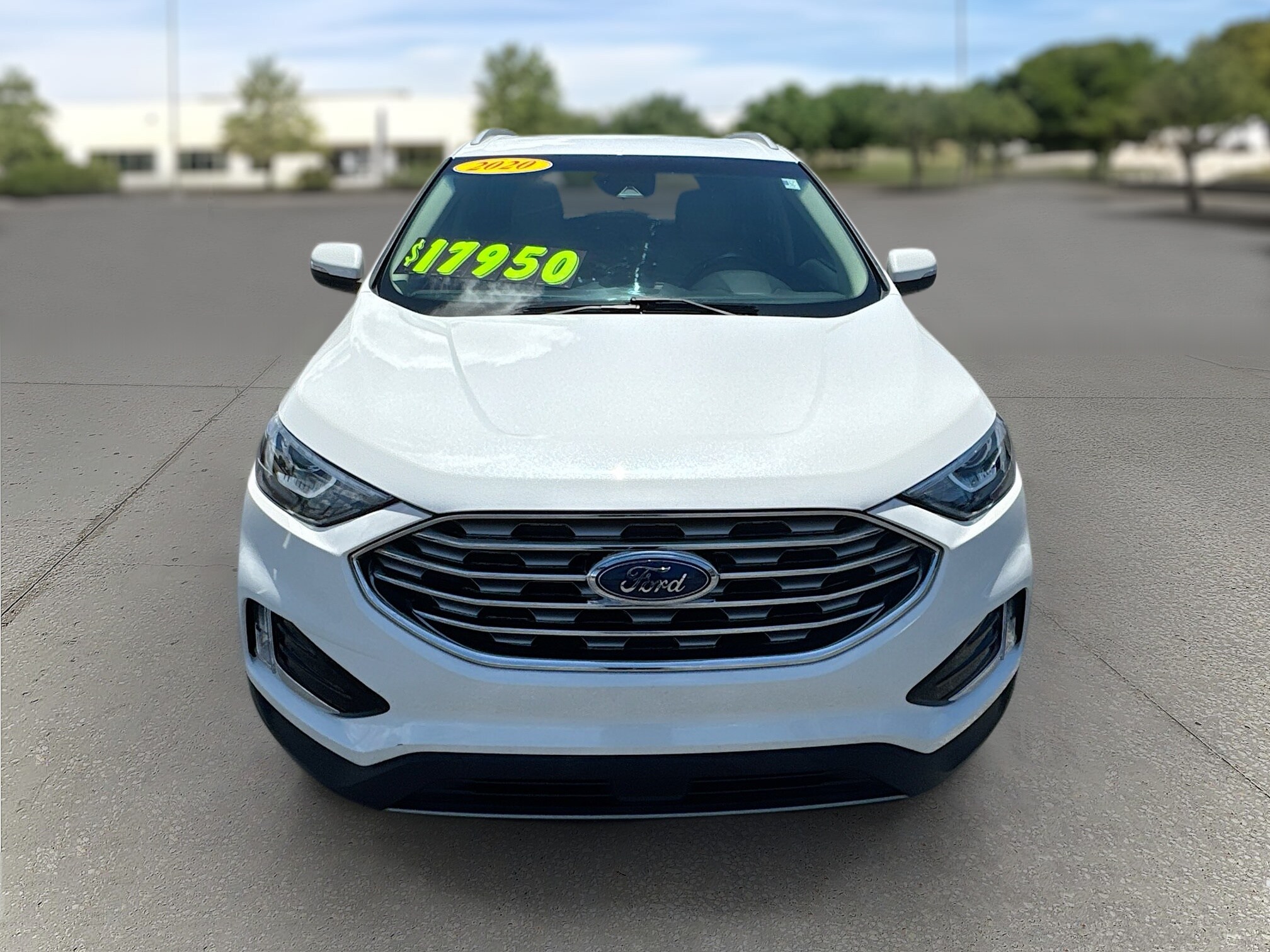 2020 Ford Edge SEL photo 2