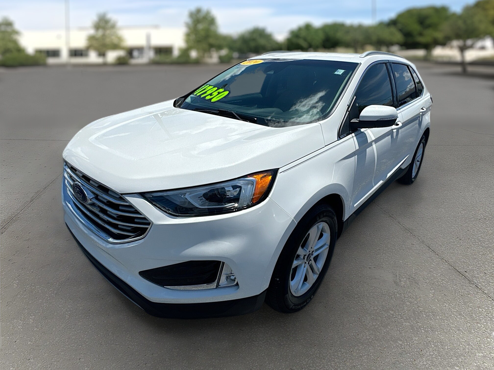 2020 Ford Edge SEL photo 3