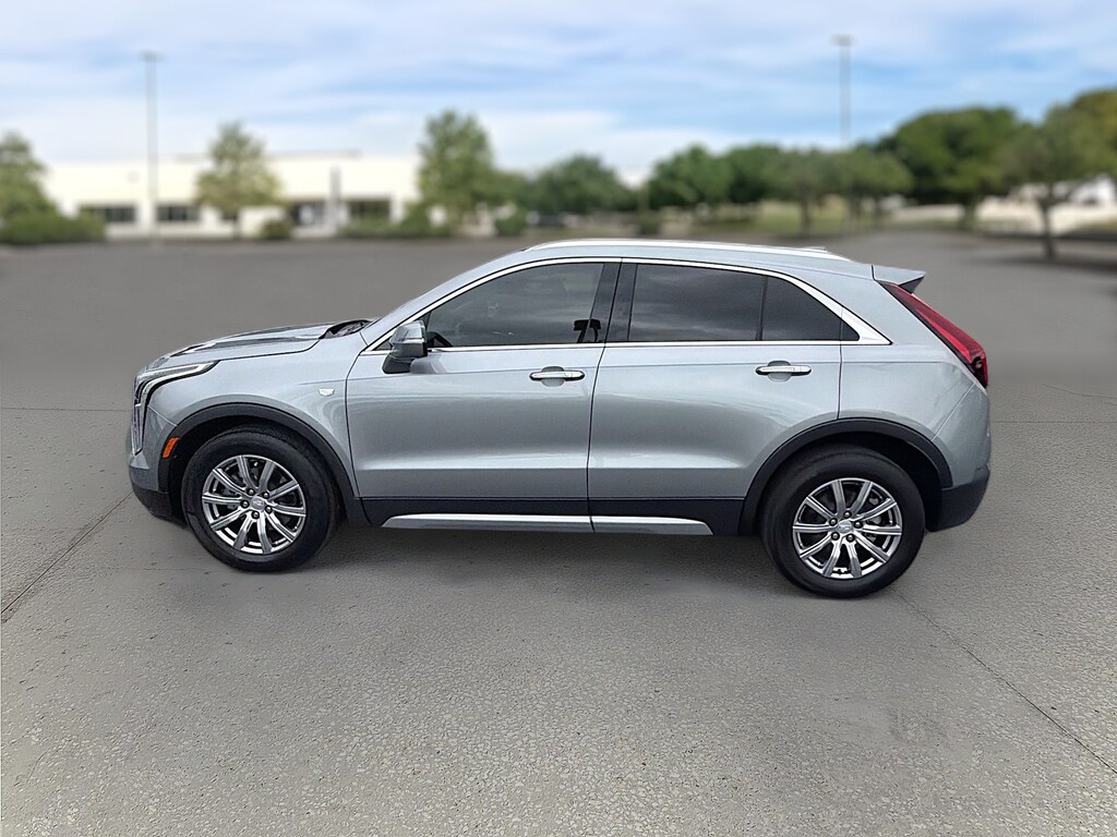 Used 2023 Cadillac XT4 FWD Premium Luxury