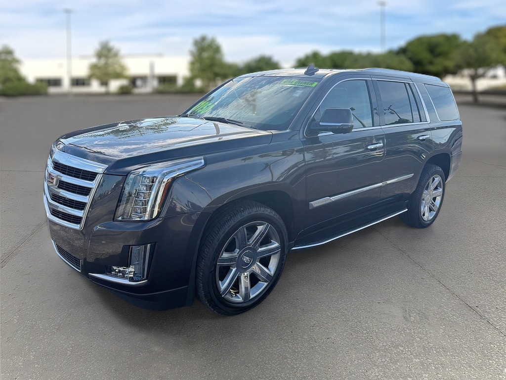 Used 2016 Cadillac Escalade 4WD Luxury Collection