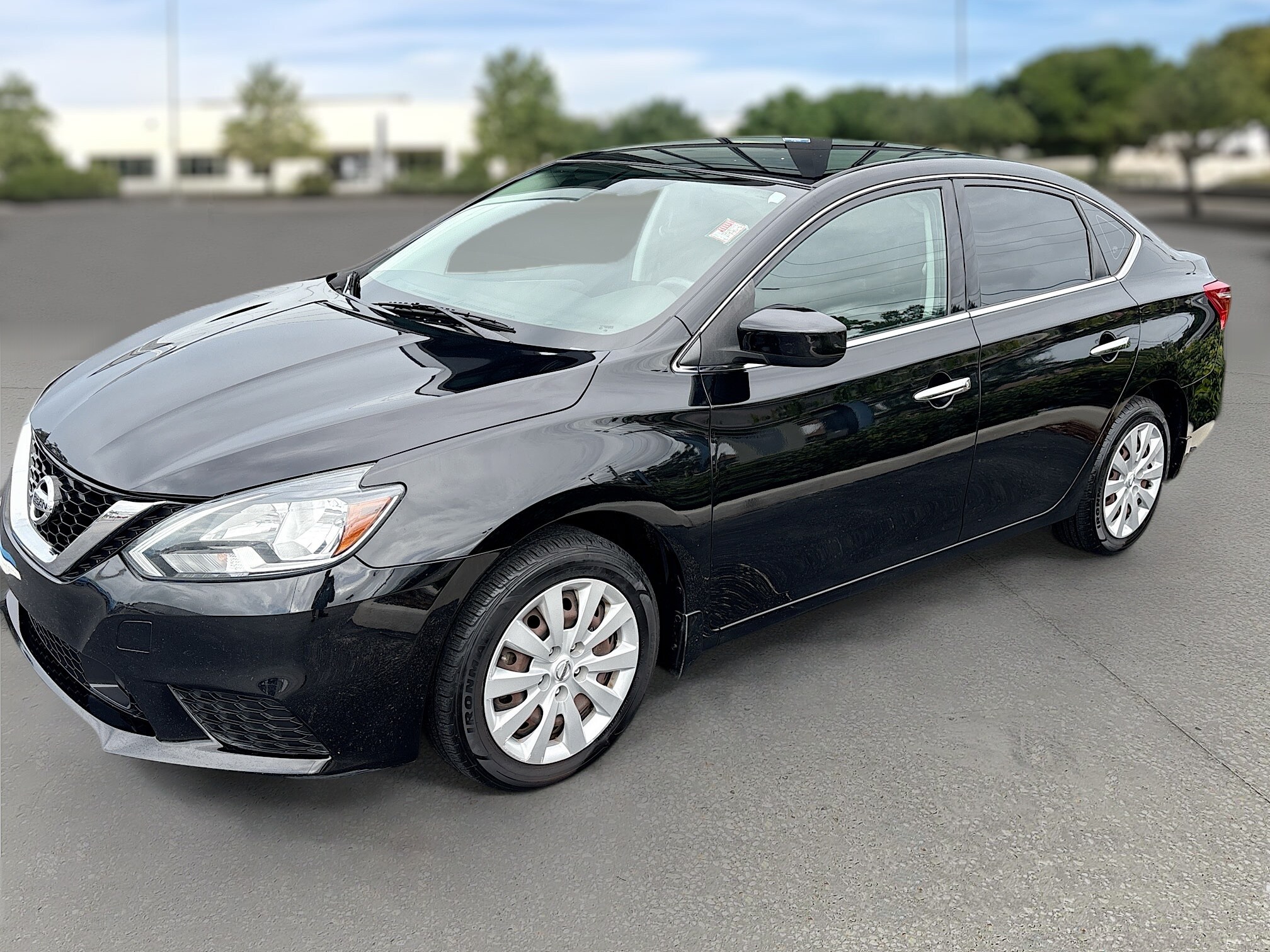 2019 Nissan Sentra S photo 3