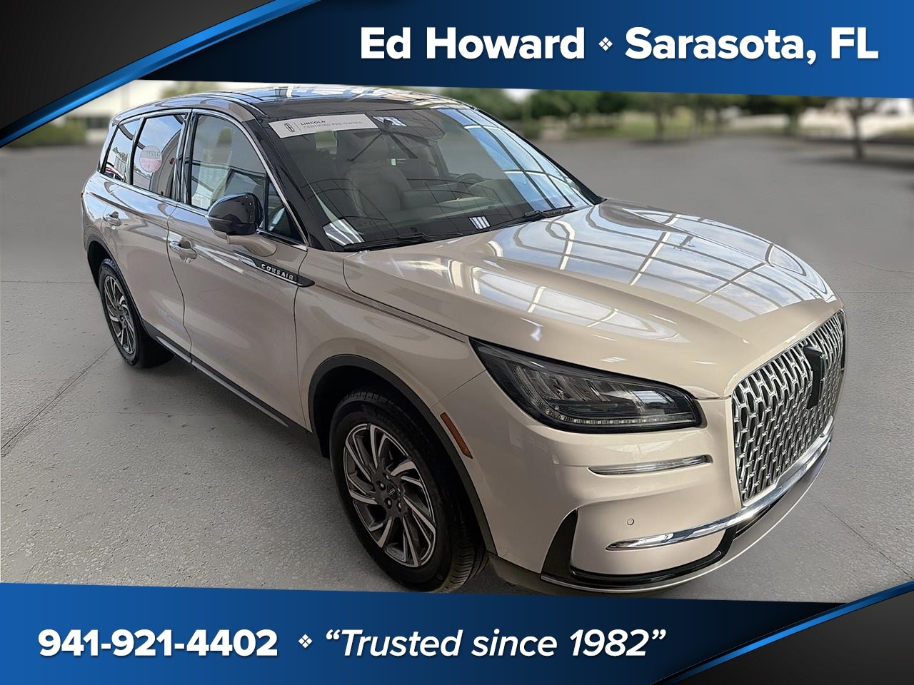 2023 Lincoln Corsair Base