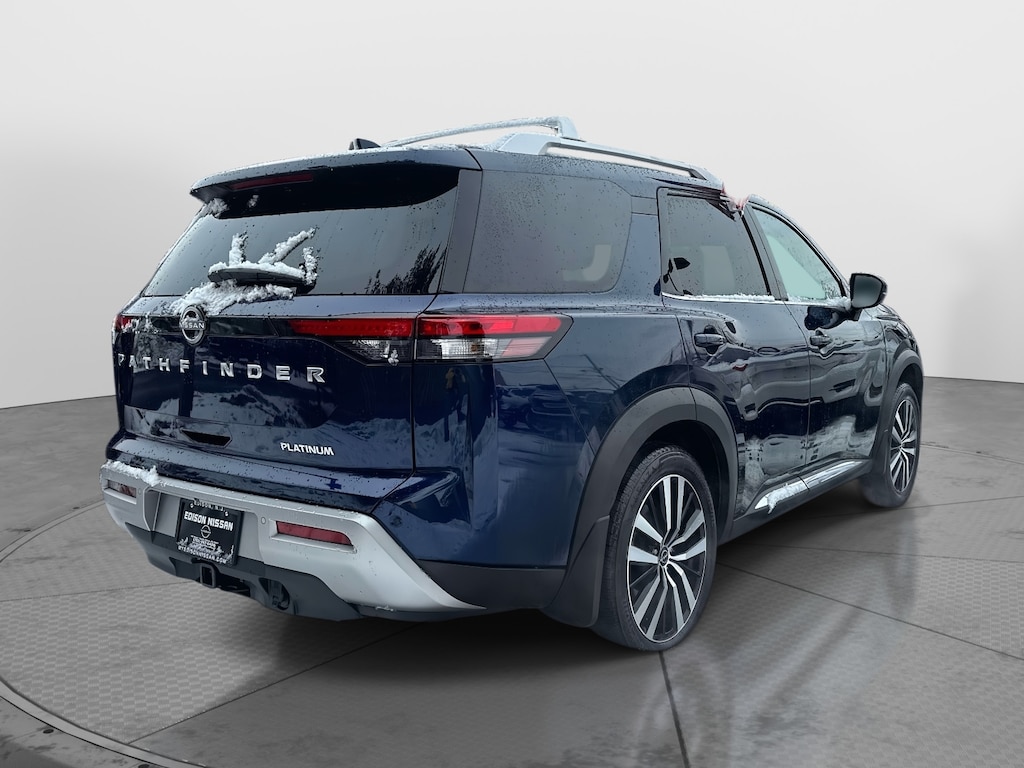 Used 2024 Nissan Pathfinder Platinum 2WD Sport Utility