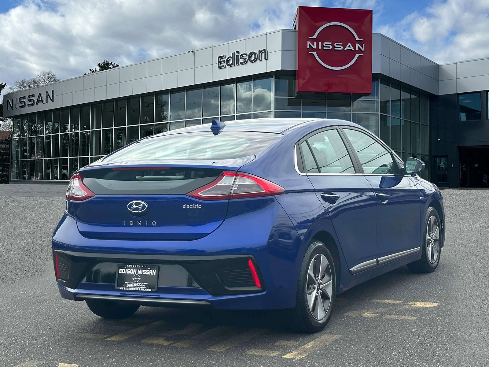 Used 2019 Hyundai Ioniq Limited with VIN KMHC05LH3KU052290 for sale in Edison, NJ