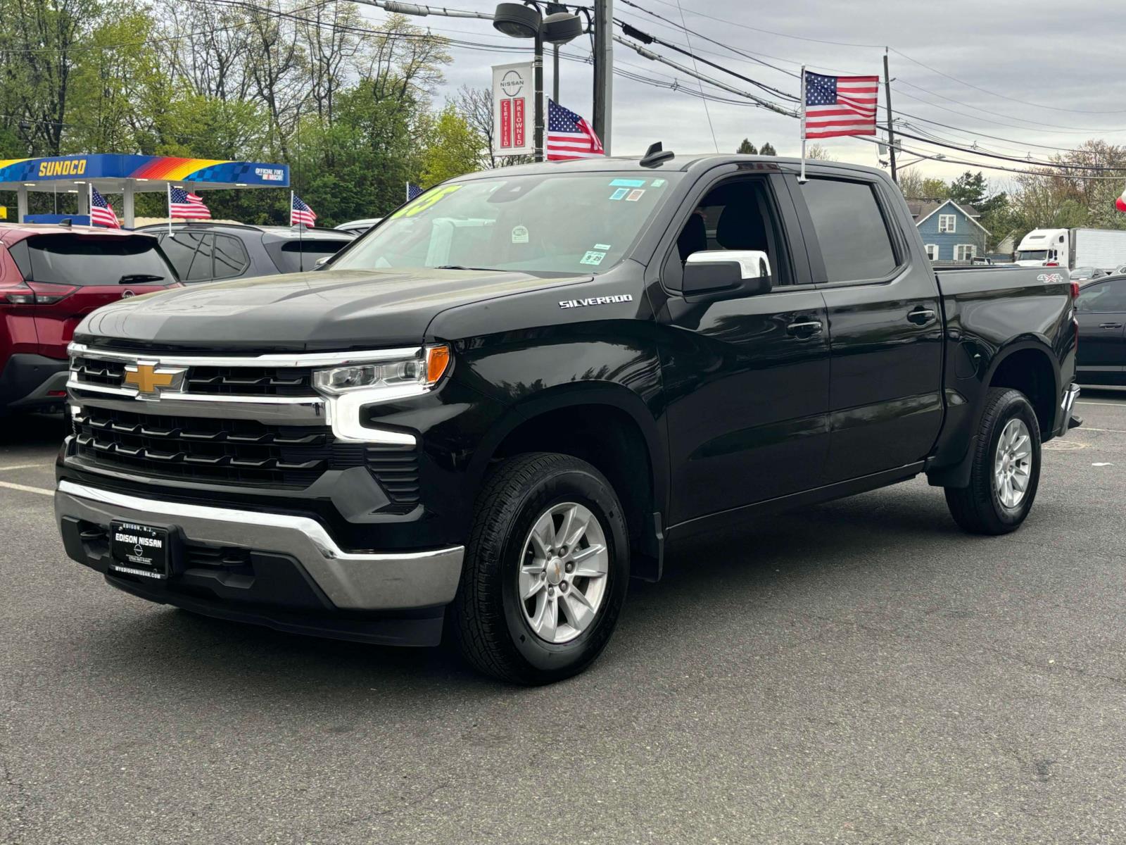 Used 2025 Chevrolet Silverado 1500 LT with VIN 2GCUKDED2S1118024 for sale in Edison, NJ