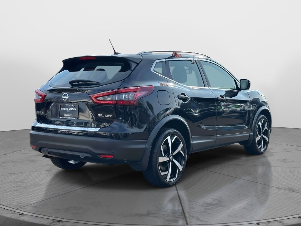 Used 2022 Nissan Rogue Sport AWD SL Sport Utility