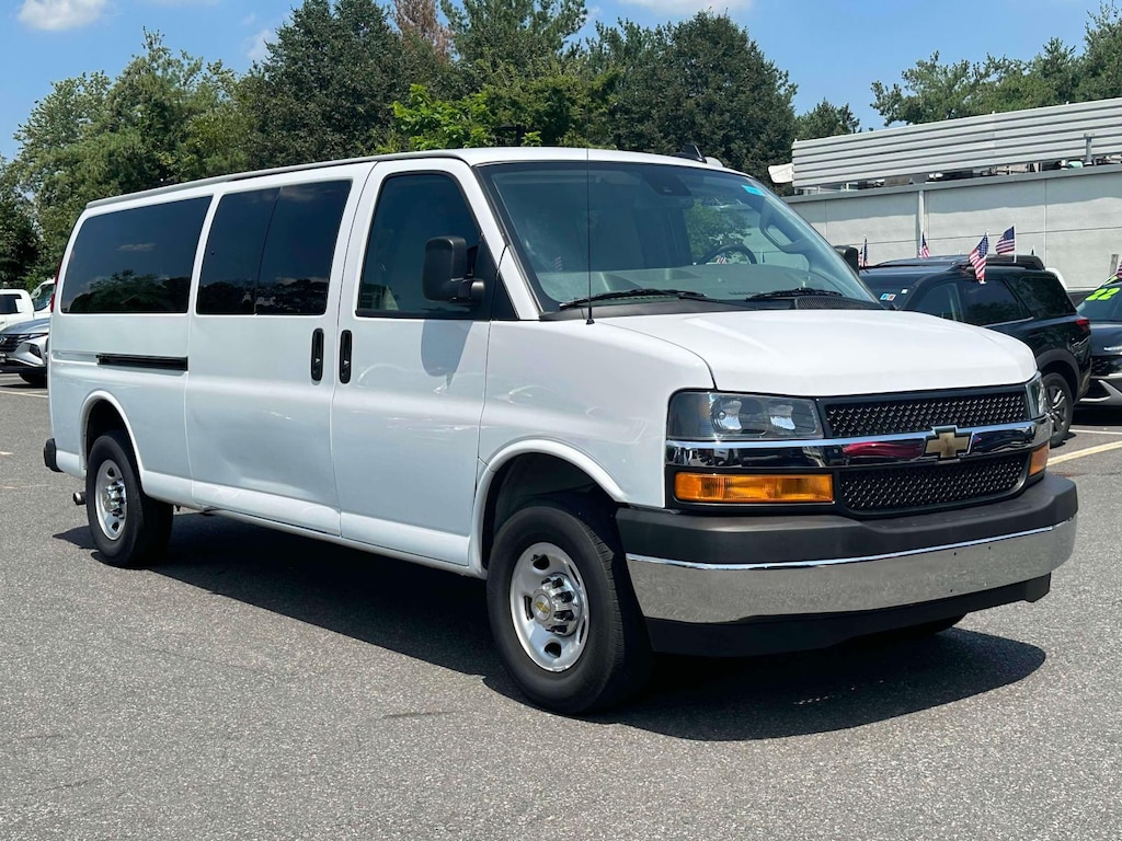 Used 2024 Chevrolet Express Passenger RWD 3500 155 LT Full-size Passenger Van
