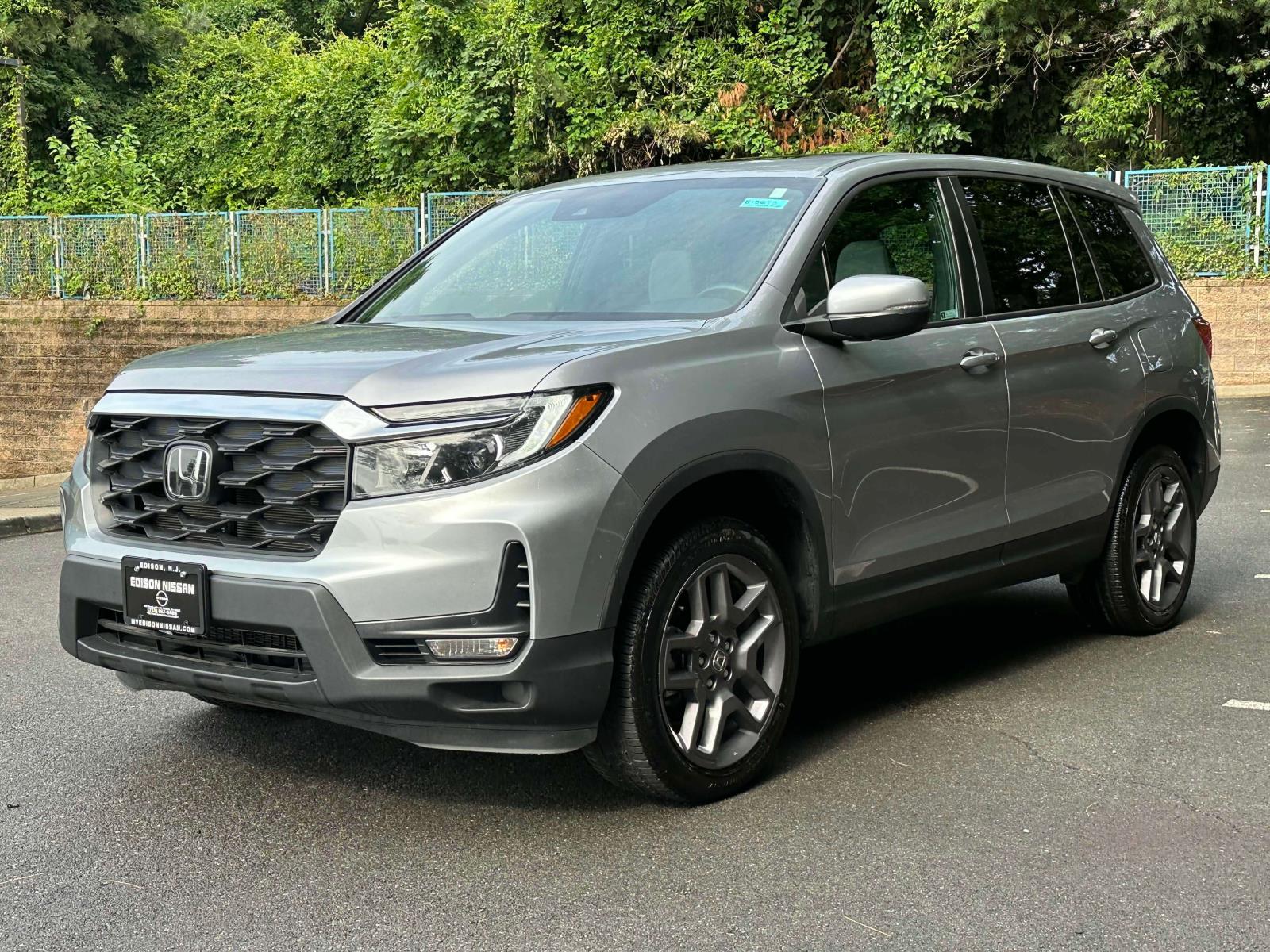 2022 Honda Passport EX-L photo 2
