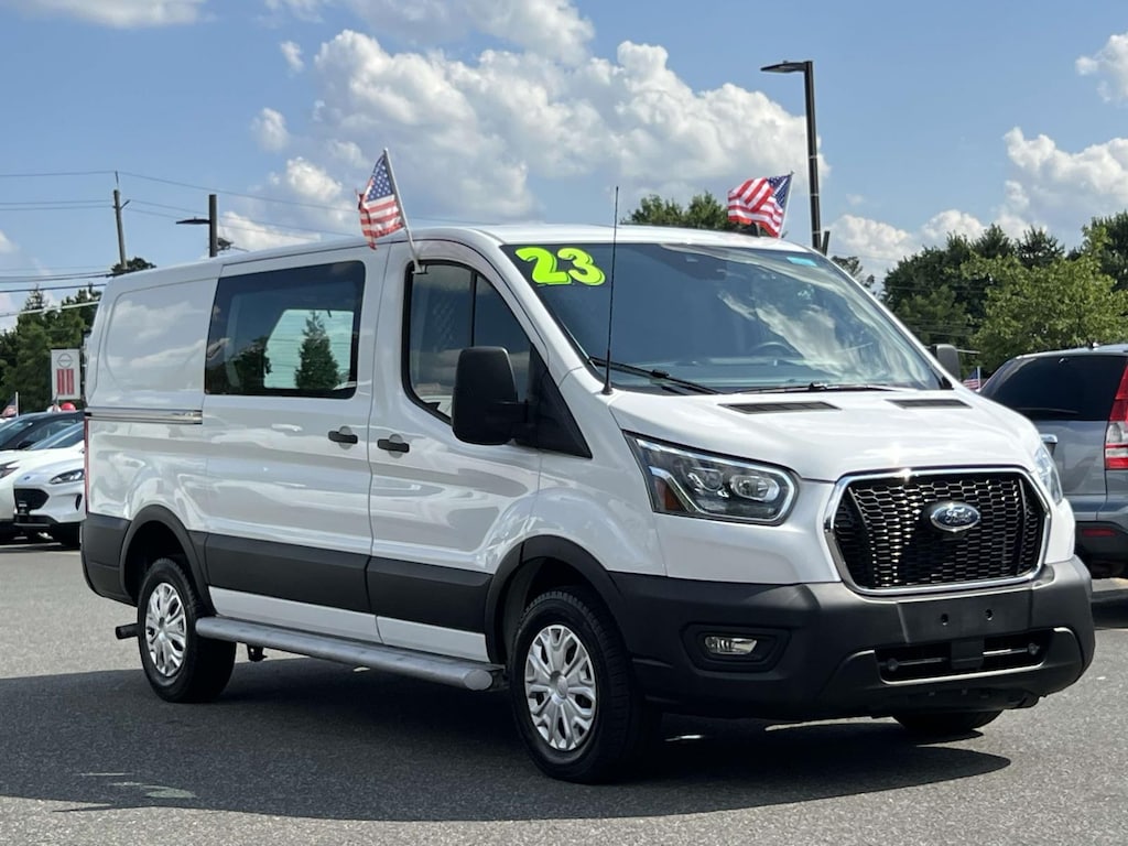 Used 2023 Ford Transit Cargo Van T-250 130 Low Rf 9070 GVWR RWD Mini-van, Cargo