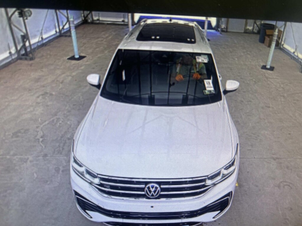 Used 2022 Volkswagen Tiguan 2.0T SEL R-Line 4MOTION Sport Utility