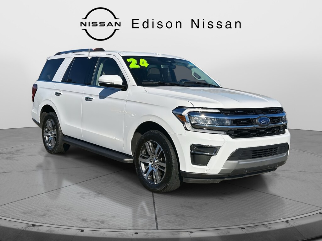 Used 2024 Ford Expedition Limited 4x4 Sport Utility