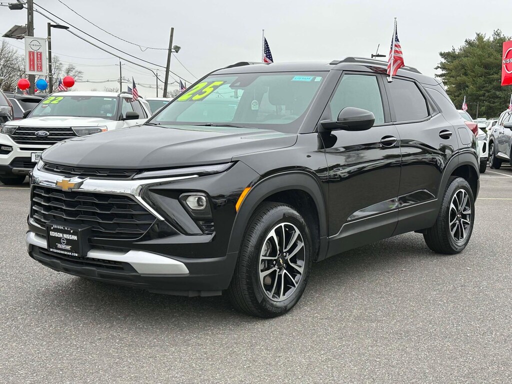 Used 2025 Chevrolet TrailBlazer AWD LT Sport Utility