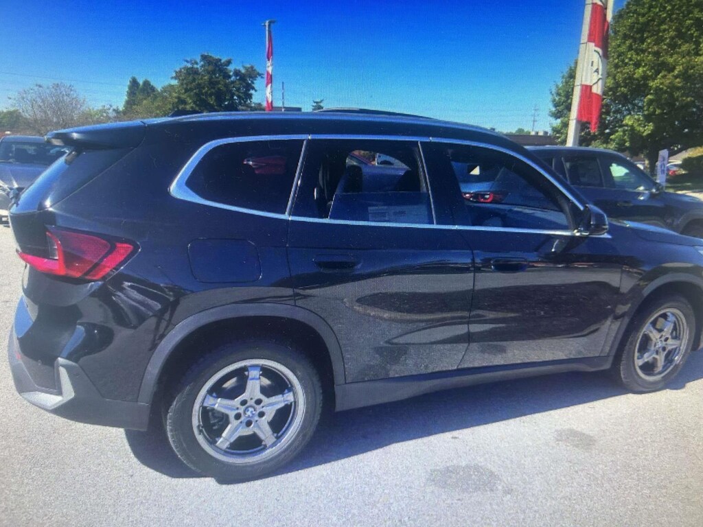 Used 2023 BMW X1 xDrive28i Sports Activity Vehicle Sport Utility