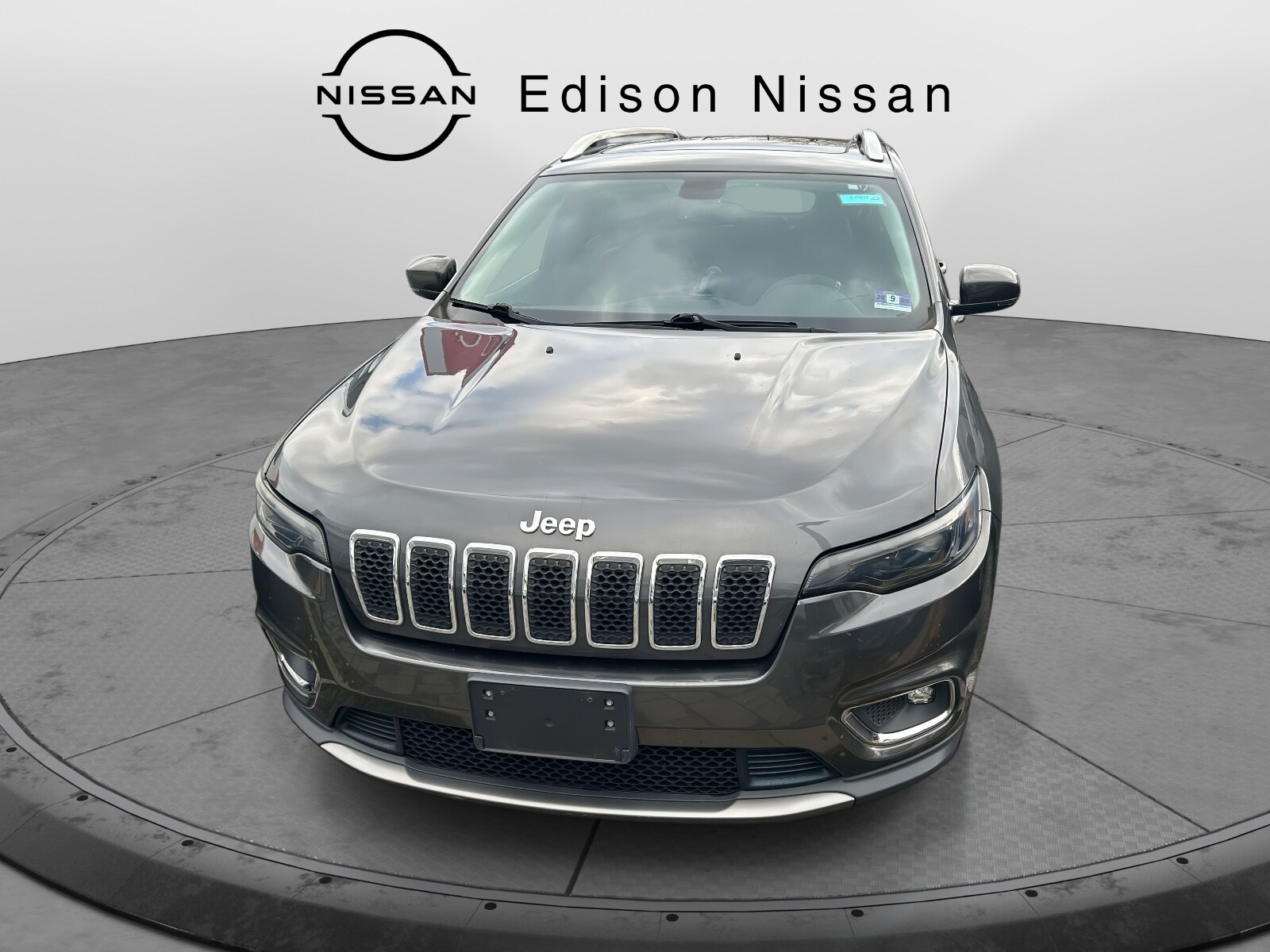 2019 Jeep Cherokee Limited photo 2