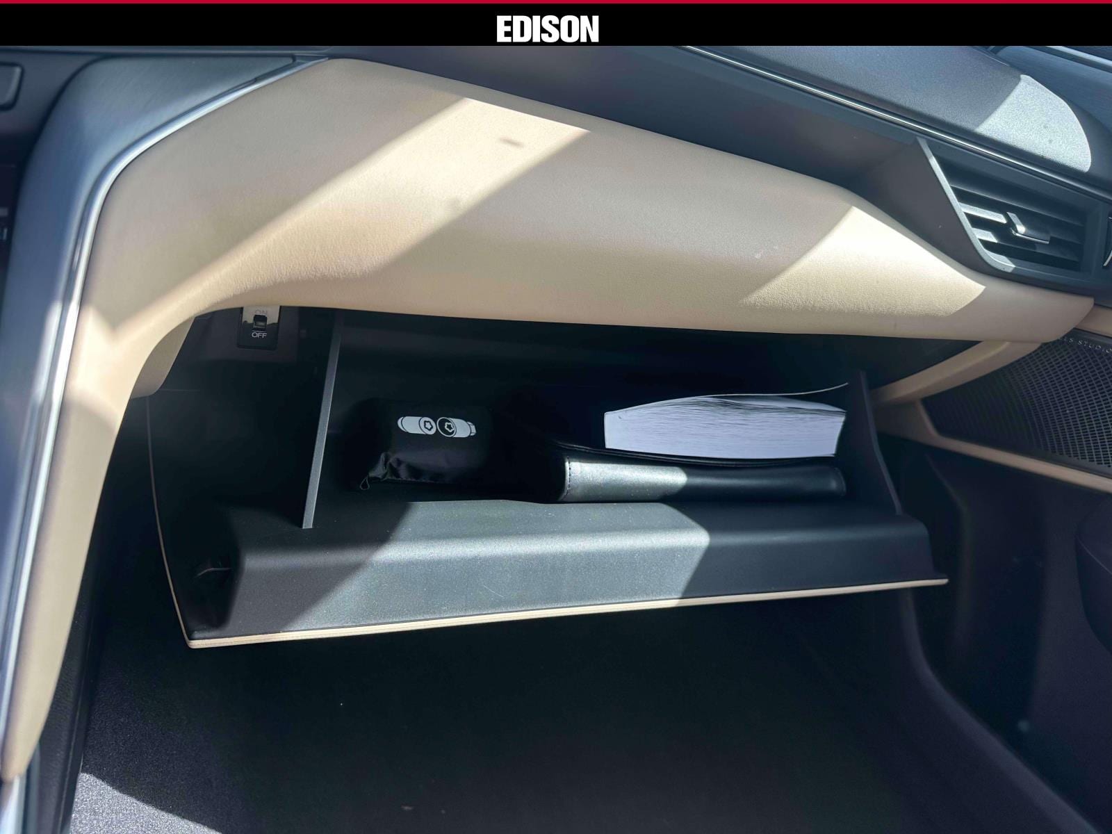 2025 Acura TLX Technology Package - Photo 35