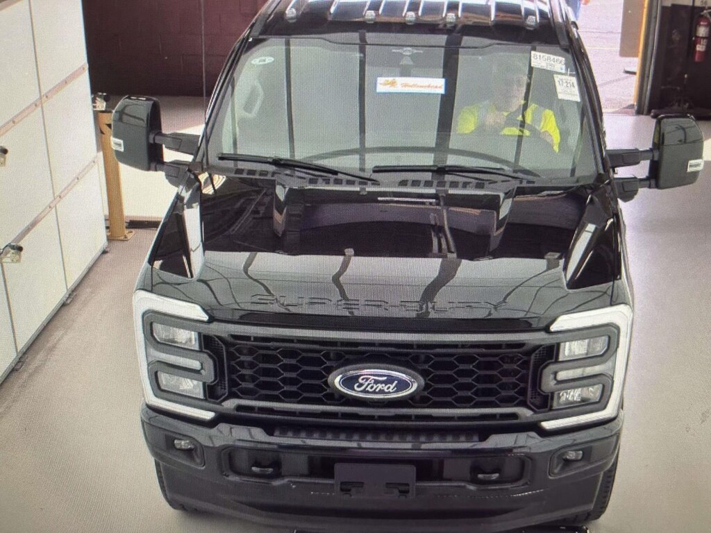 Used 2023 Ford Super Duty F-250 SRW LARIAT 4WD Crew Cab 6.75 Box Crew Cab Pickup