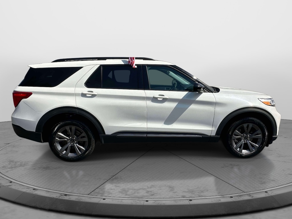Used 2023 Ford Explorer XLT 4WD Sport Utility