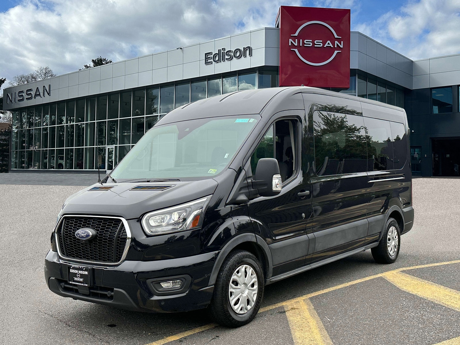 Used 2023 Ford Transit Passenger Van XLT with VIN 1FBAX2C81PKA26882 for sale in Edison, NJ