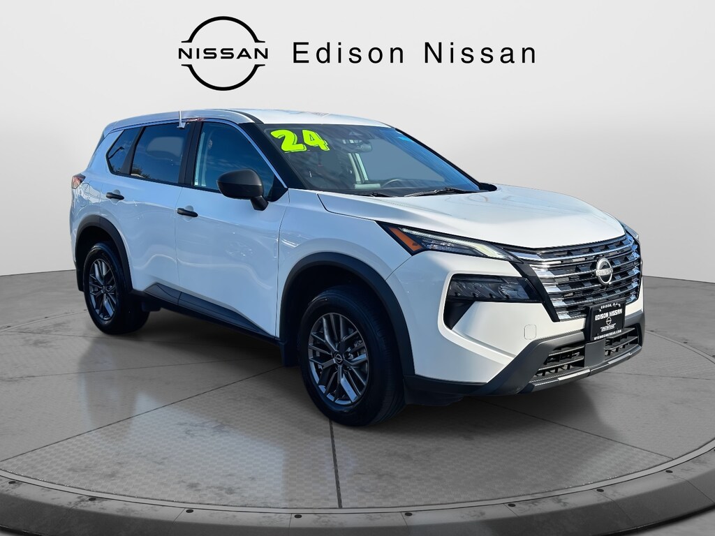 Used 2024 Nissan Rogue AWD S Sport Utility