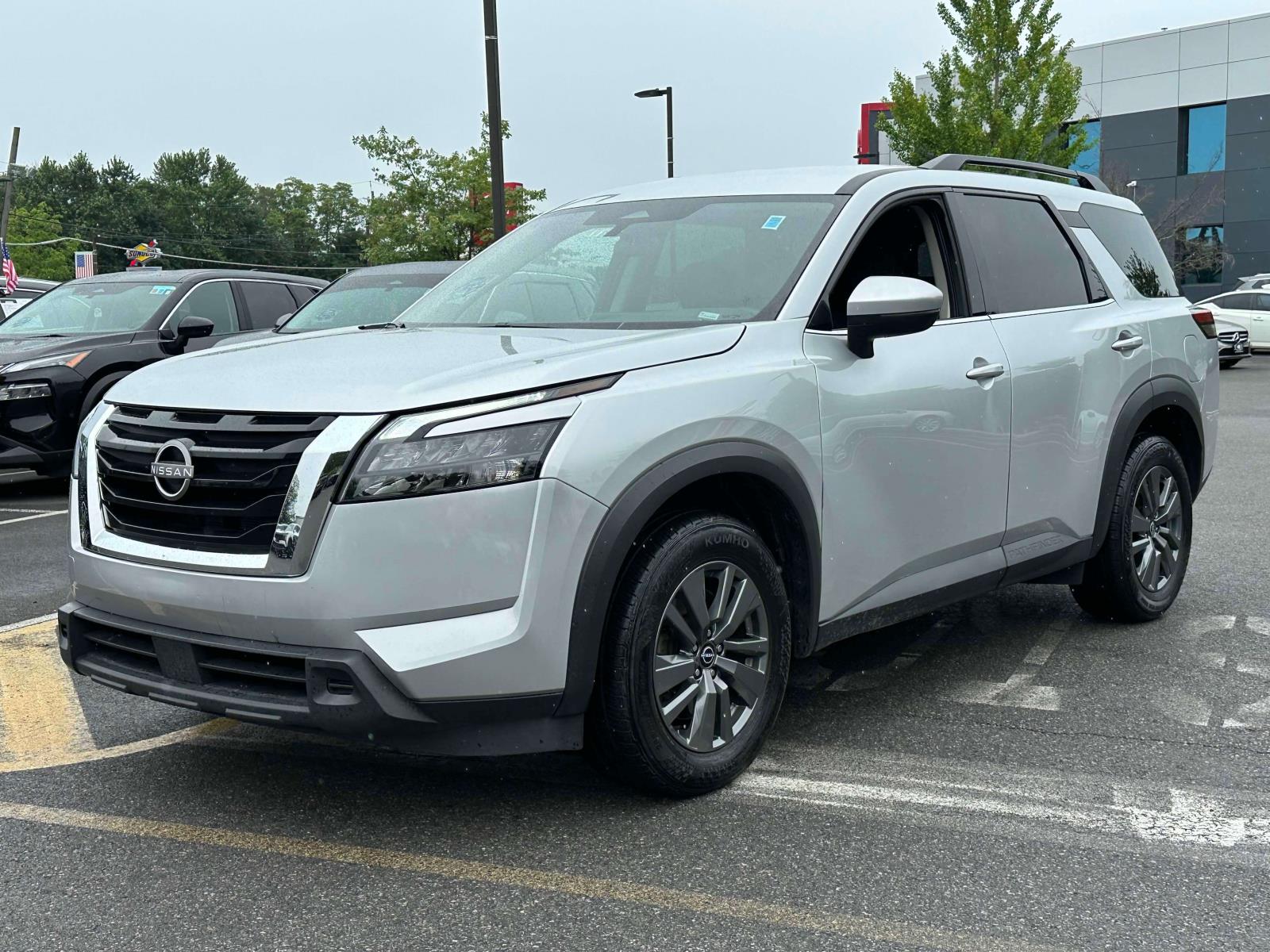 Used 2024 Nissan Pathfinder SV with VIN 5N1DR3BC7RC288218 for sale in Edison, NJ