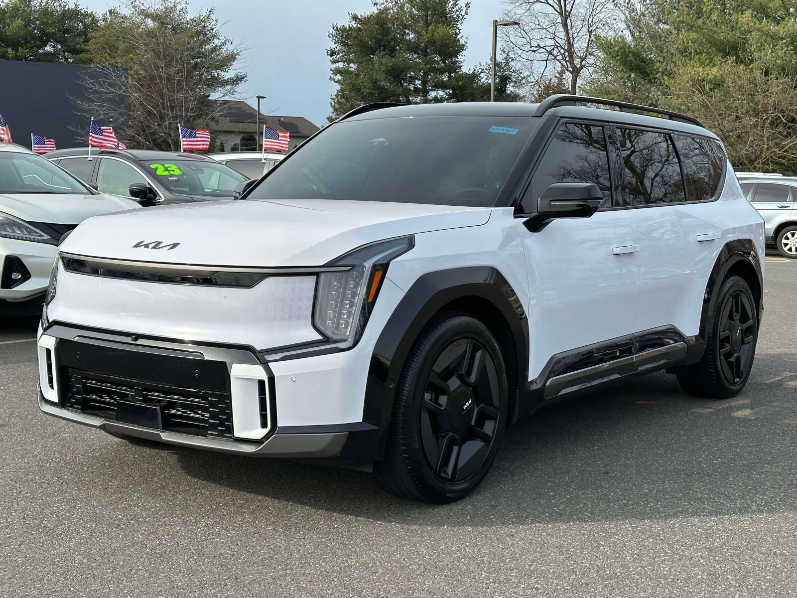 Used 2026 Kia EV9 GT-Line with VIN 5XYAEFS52TG010724 for sale in Edison, NJ