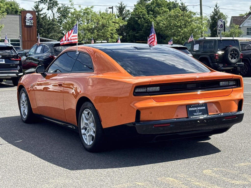 Used 2025 Dodge Charger Daytona R/T AWD Car