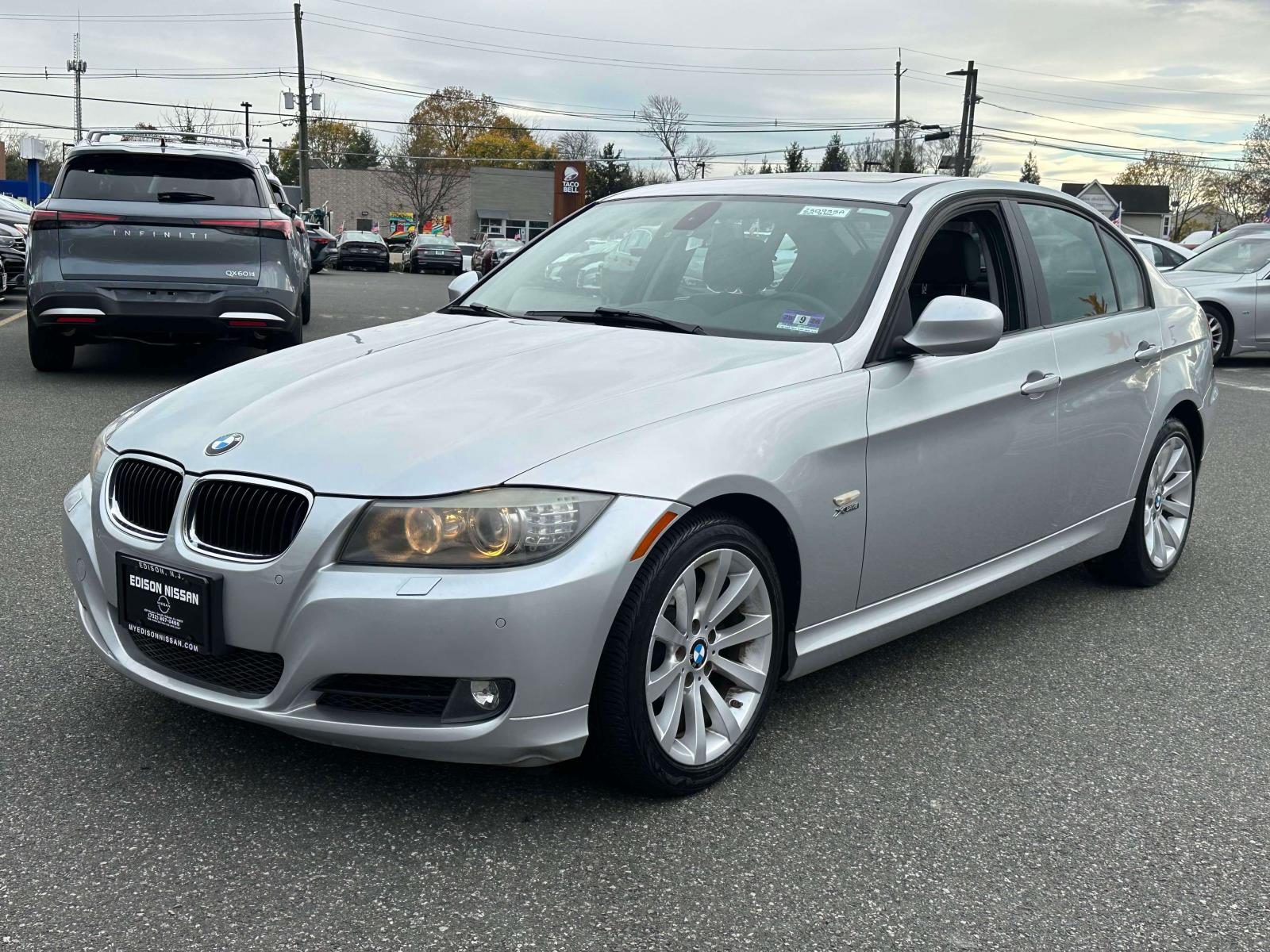 Used 2011 BMW 3 Series 328i with VIN WBAPK5C55BA656797 for sale in Edison, NJ