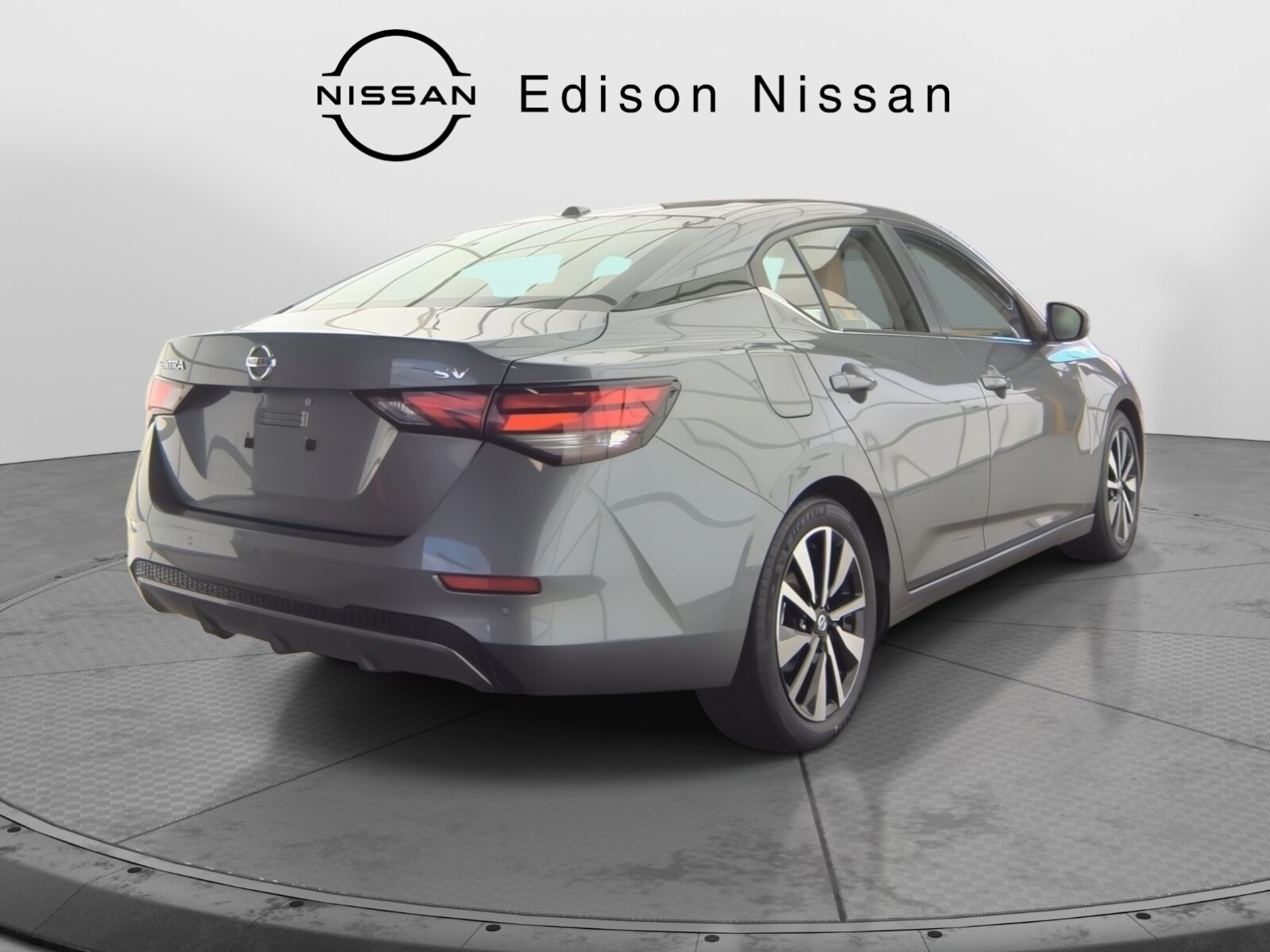 2022 Nissan Sentra SV photo 2