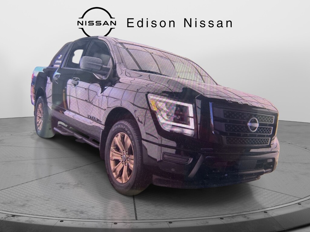 Used 2024 Nissan Titan 4x4 Crew Cab SV Crew Cab Pickup