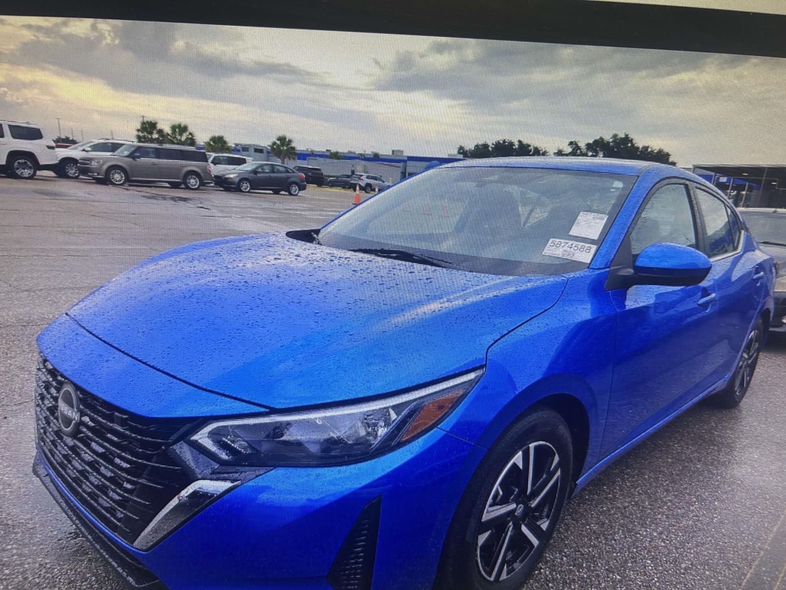 2024 Nissan Sentra SV photo 2