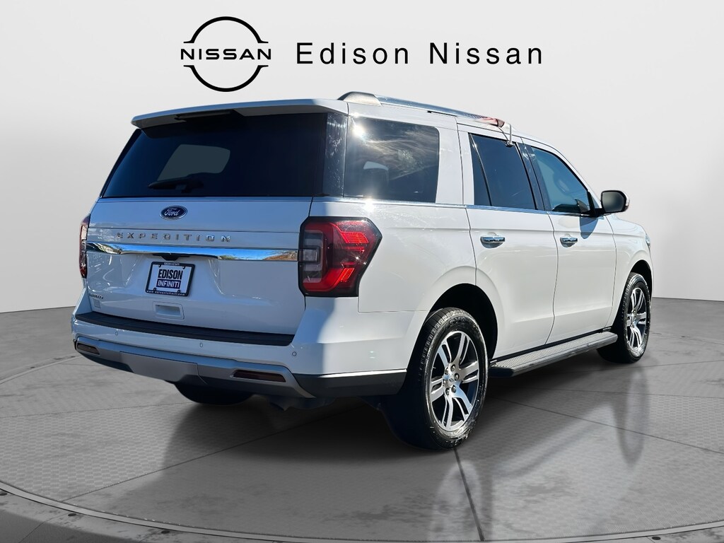Used 2024 Ford Expedition Limited 4x4 Sport Utility