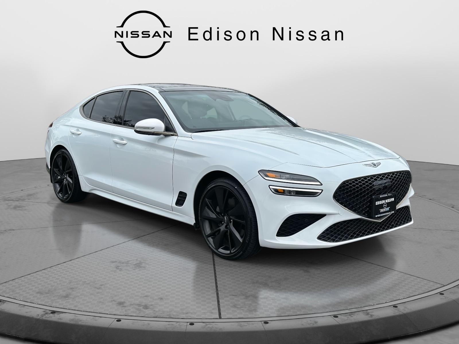 2023 GENESIS G70 Standard's photo
