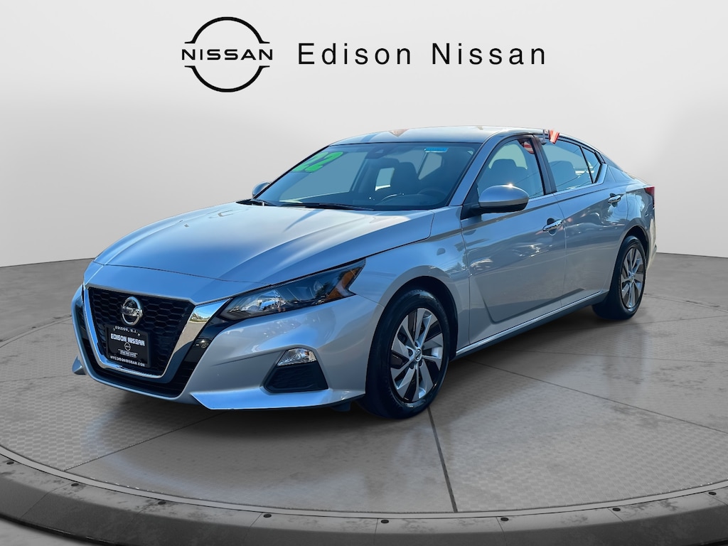 Used 2022 Nissan Altima 2.5 S Sedan Car