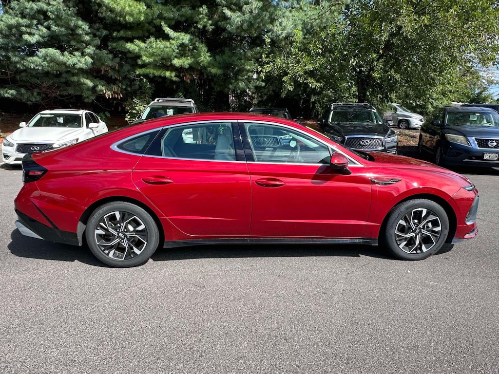 Used 2024 Hyundai Sonata SEL 2.5L FWD Car