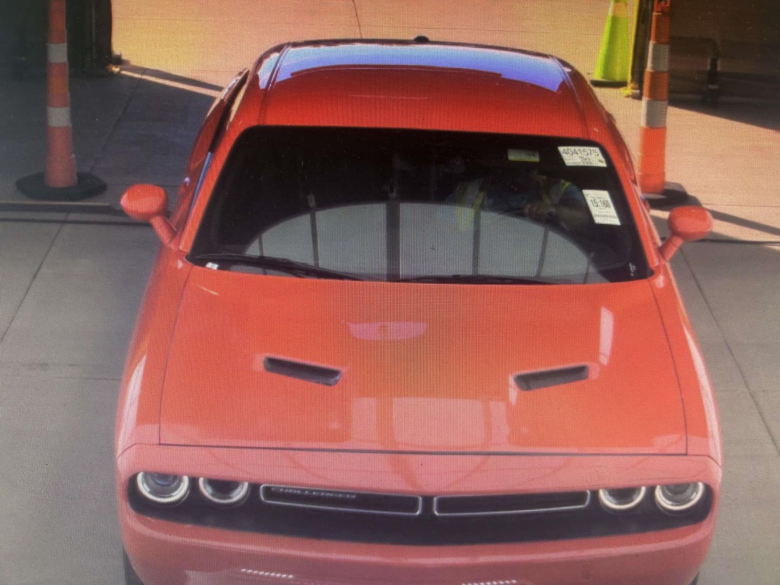 2023 Dodge Challenger SXT photo 2