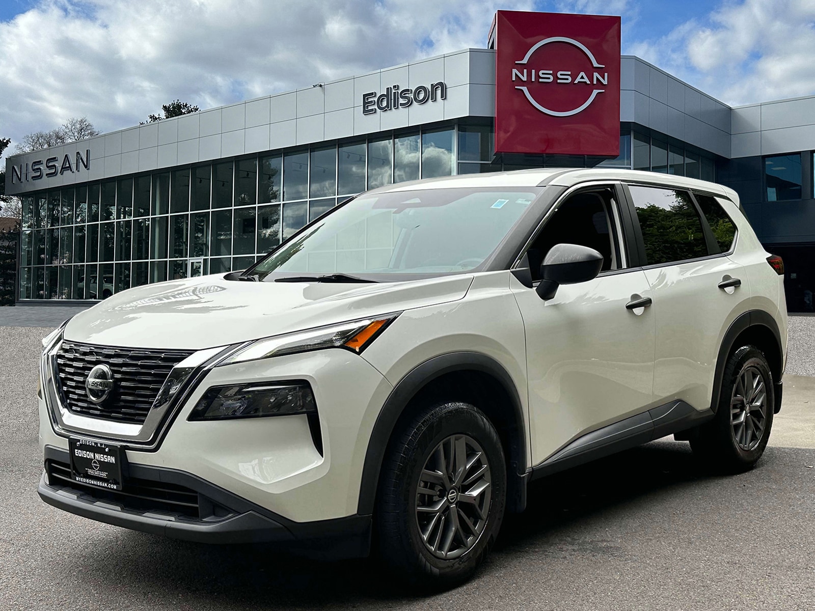 Used 2021 Nissan Rogue S with VIN 5N1AT3AB9MC825676 for sale in Edison, NJ