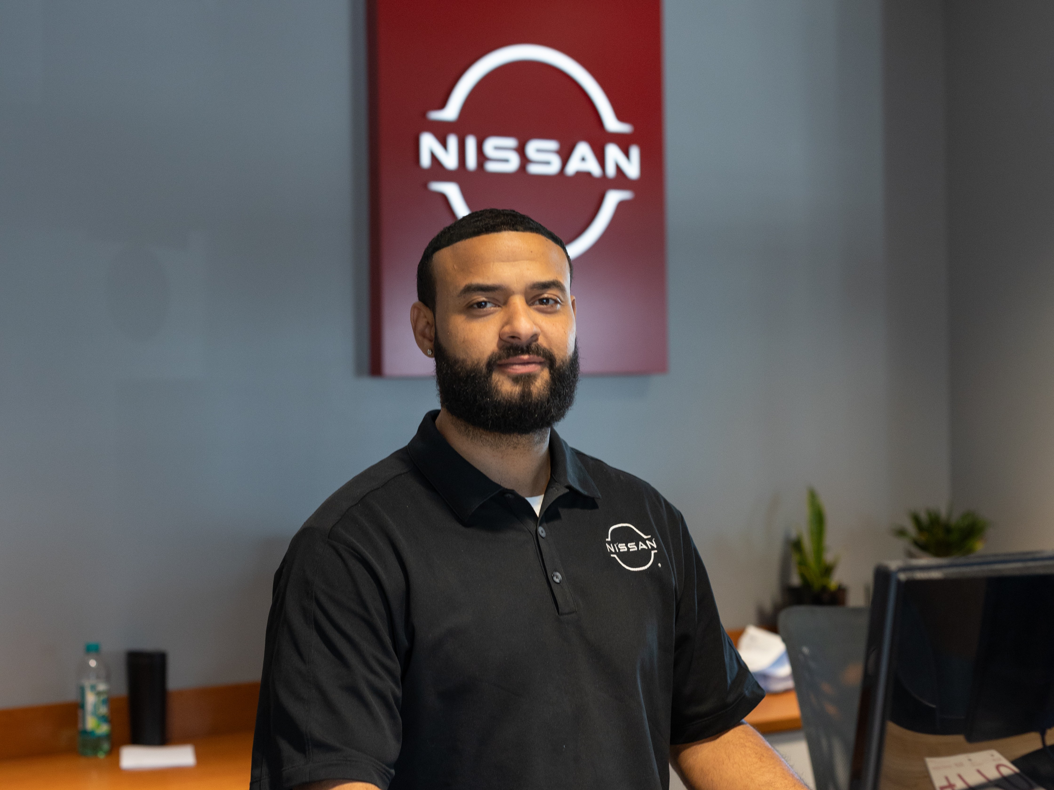 Staff member Cesar Minaya from ID_fa520a