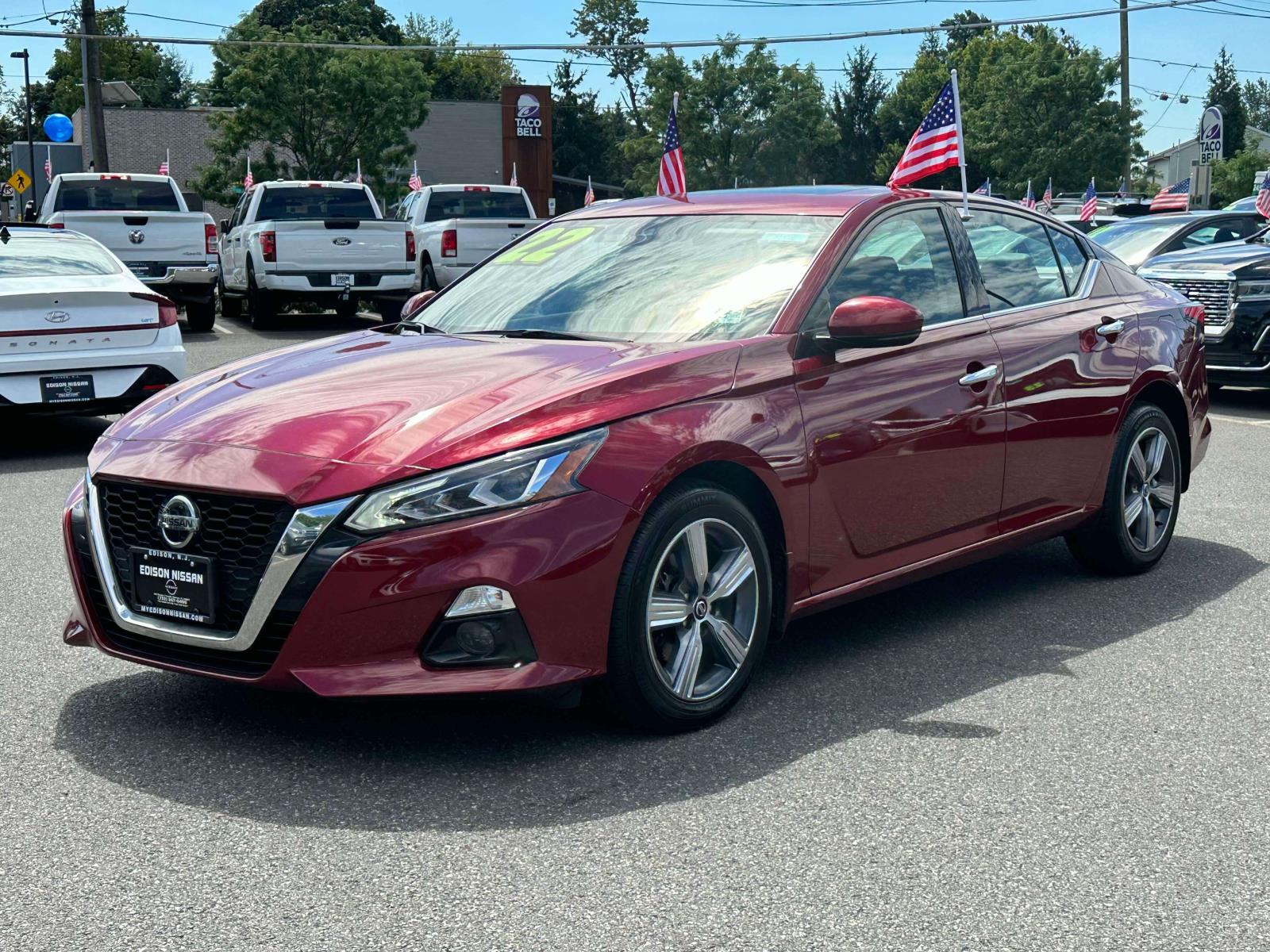 2022 Nissan Altima 2.5 SL photo 2