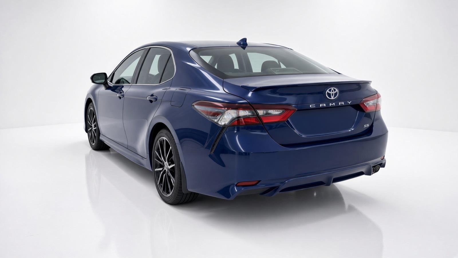 Used 2024 Toyota Camry SE Auto (Natl) Car