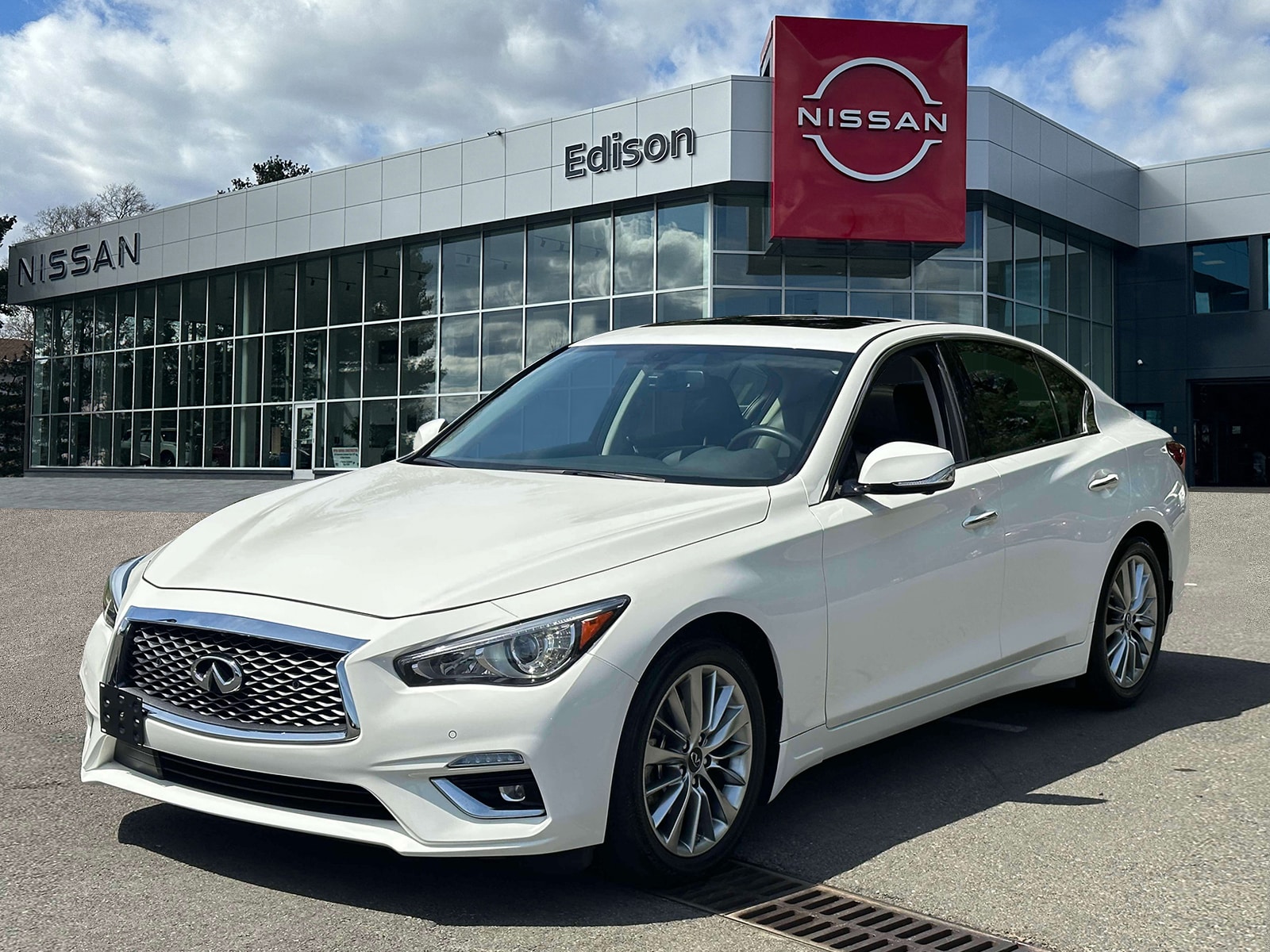 Used 2022 INFINITI Q50 LUXE with VIN JN1EV7BR2NM341138 for sale in Edison, NJ