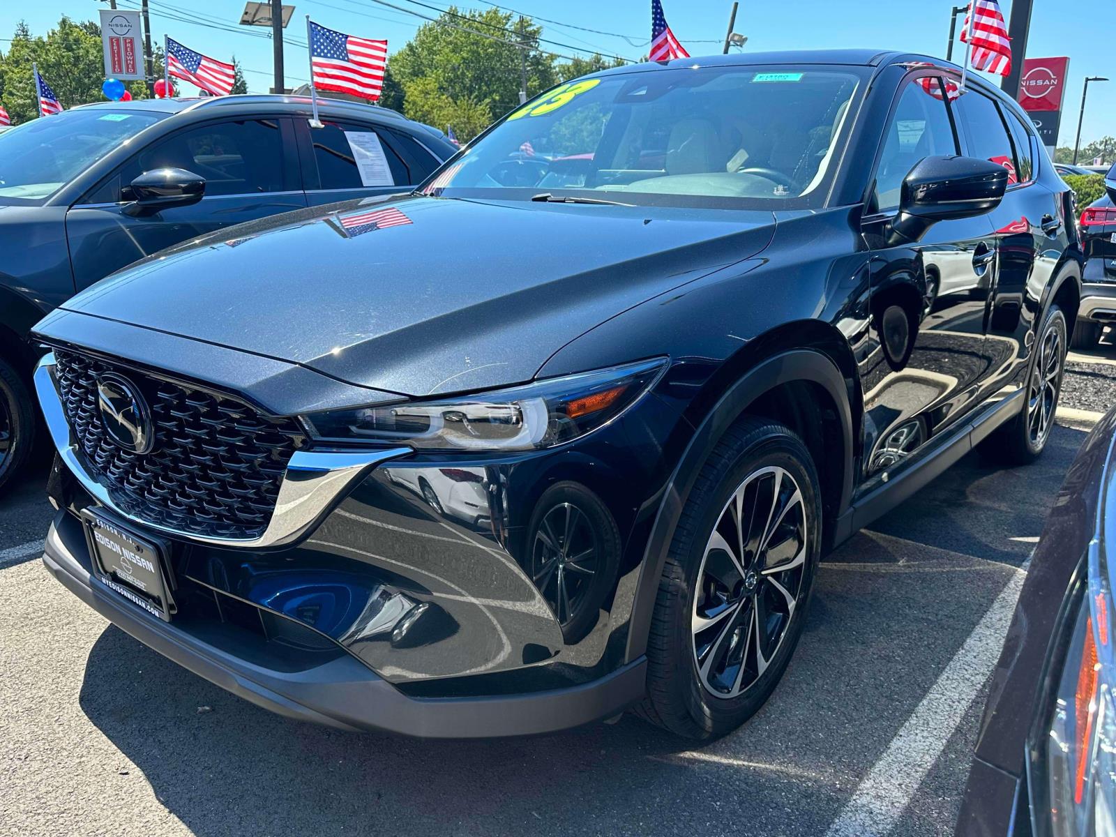 2023 Mazda CX-5 2.5 S Premium photo 2
