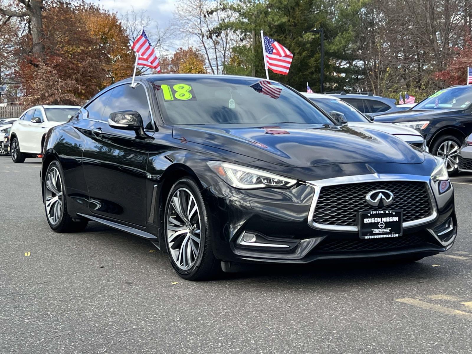 2018 INFINITI Q60 Coupe LUXE